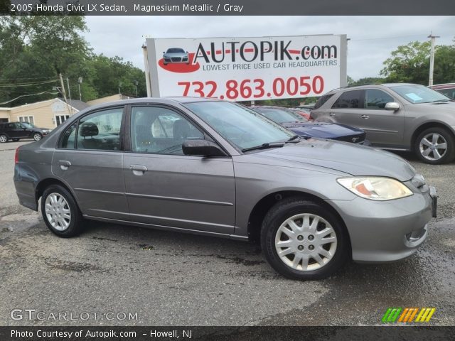 2005 Honda Civic LX Sedan in Magnesium Metallic