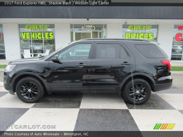 2017 Ford Explorer FWD in Shadow Black