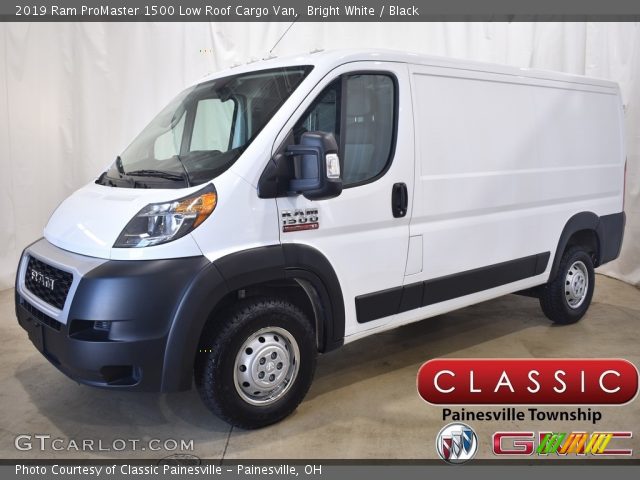 2019 Ram ProMaster 1500 Low Roof Cargo Van in Bright White