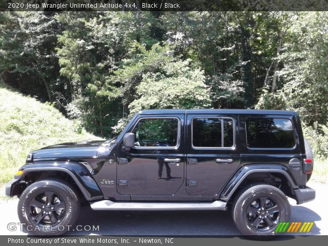 2020 Jeep Wrangler Unlimited Altitude 4x4 in Black