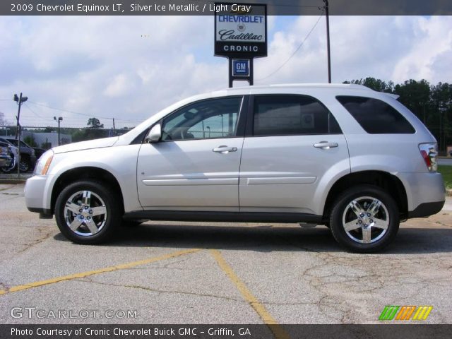 2009 Chevrolet Equinox LT in Silver Ice Metallic