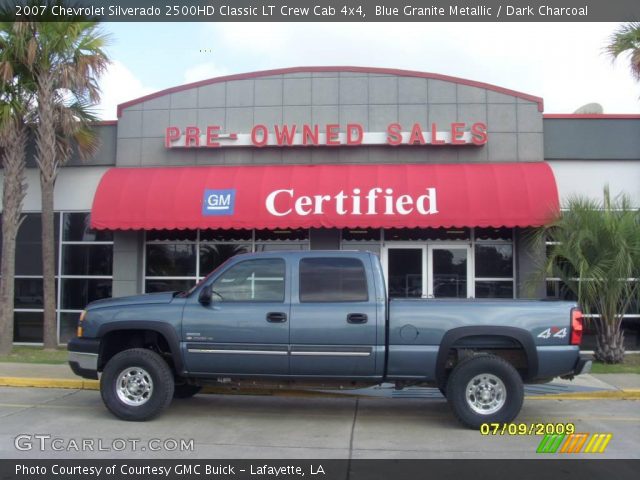 2007 Chevrolet Silverado 2500HD Classic LT Crew Cab 4x4 in Blue Granite Metallic