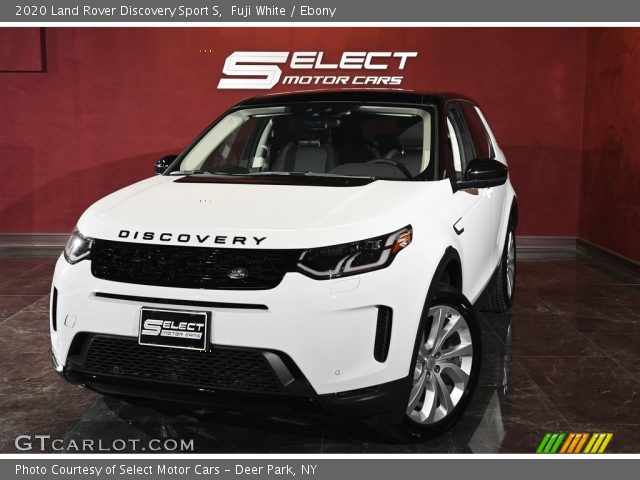 2020 Land Rover Discovery Sport S in Fuji White