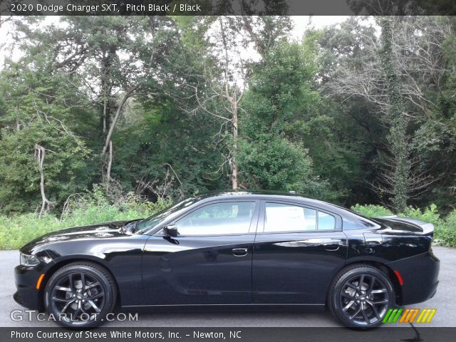 2020 Dodge Charger SXT in Pitch Black