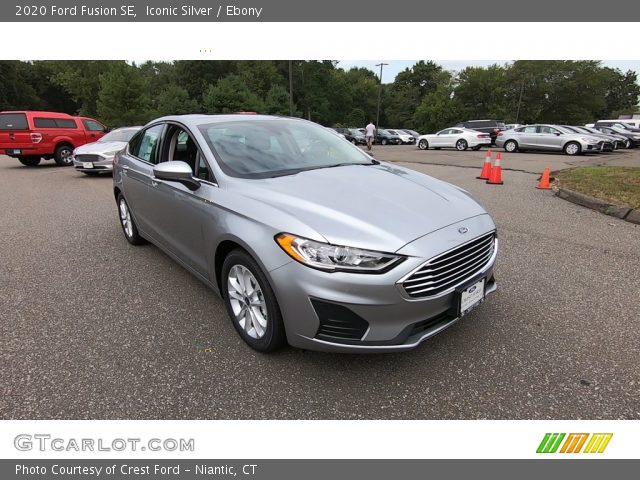 2020 Ford Fusion SE in Iconic Silver