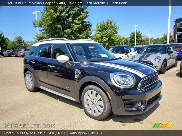 2020 Mini Countryman Cooper S All4 in Midnight Black Metallic