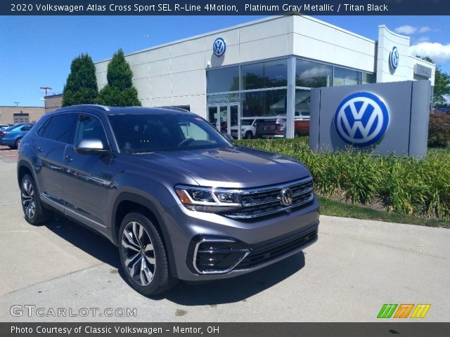 2020 Volkswagen Atlas Cross Sport SEL R-Line 4Motion in Platinum Gray Metallic