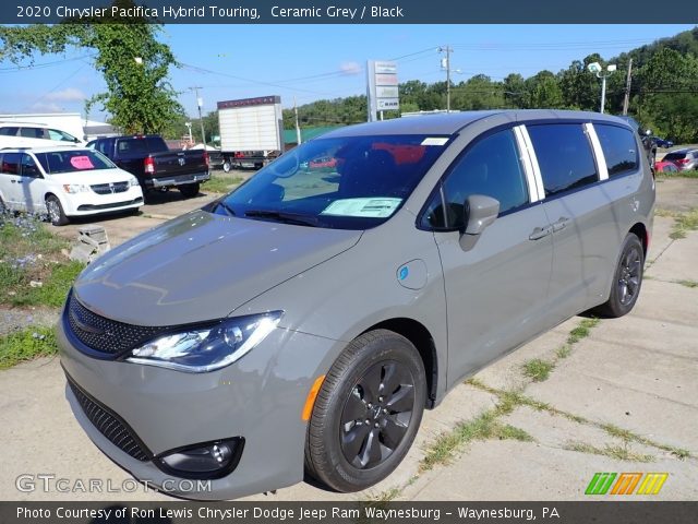 2020 Chrysler Pacifica Hybrid Touring in Ceramic Grey