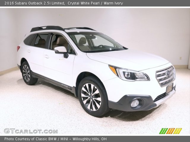 2016 Subaru Outback 2.5i Limited in Crystal White Pearl