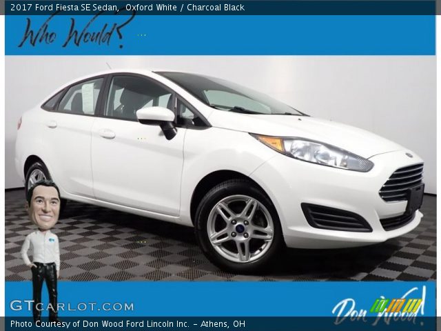 2017 Ford Fiesta SE Sedan in Oxford White