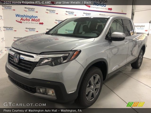 2020 Honda Ridgeline RTL-E AWD in Lunar Silver Metallic