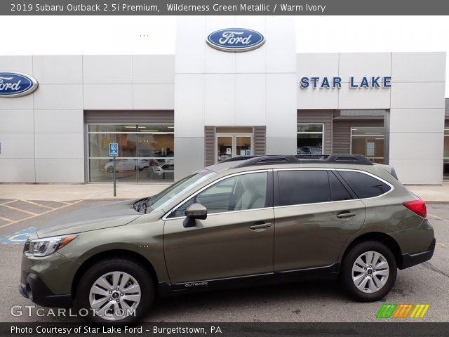 2019 Subaru Outback 2.5i Premium in Wilderness Green Metallic