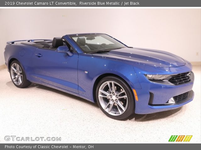 2019 Chevrolet Camaro LT Convertible in Riverside Blue Metallic