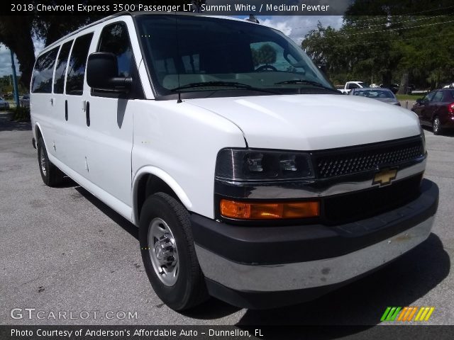 2018 Chevrolet Express 3500 Passenger LT in Summit White