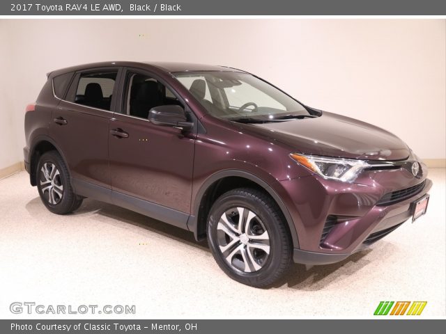 2017 Toyota RAV4 LE AWD in Black