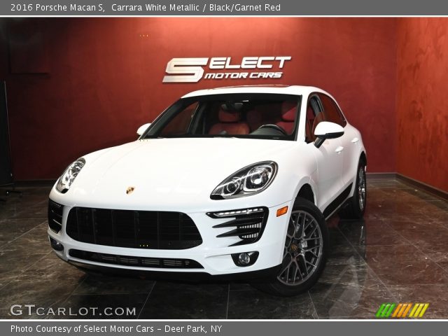 2016 Porsche Macan S in Carrara White Metallic