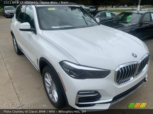 2021 BMW X5 xDrive40i in Alpine White