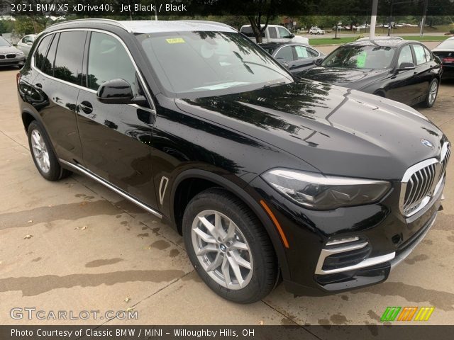 2021 BMW X5 xDrive40i in Jet Black