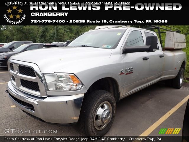 2016 Ram 3500 Tradesman Crew Cab 4x4 in Bright Silver Metallic