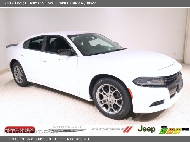 2017 Dodge Charger SE AWD in White Knuckle