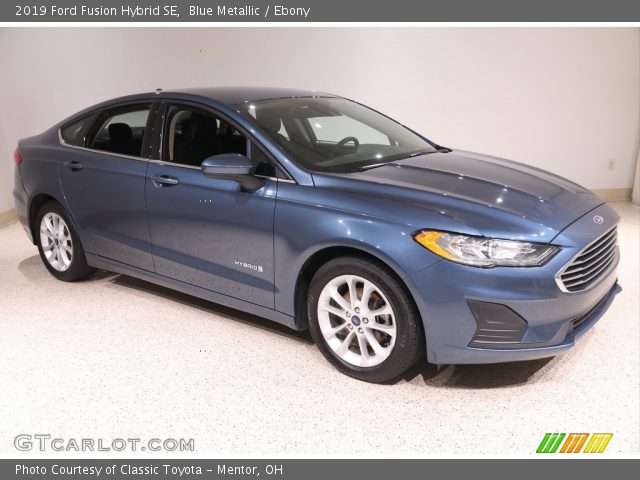 2019 Ford Fusion Hybrid SE in Blue Metallic