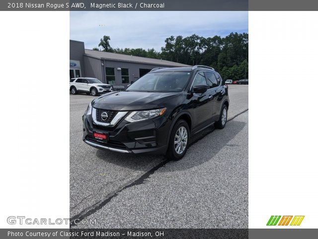 2018 Nissan Rogue S AWD in Magnetic Black