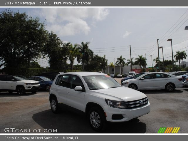 2017 Volkswagen Tiguan S in Pure White