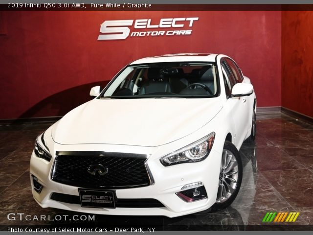 2019 Infiniti Q50 3.0t AWD in Pure White