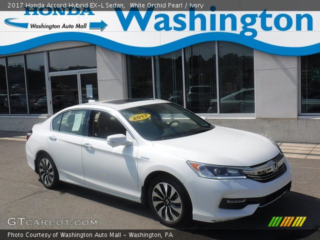 2017 Honda Accord Hybrid EX-L Sedan in White Orchid Pearl