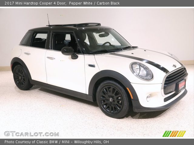 2017 Mini Hardtop Cooper 4 Door in Pepper White
