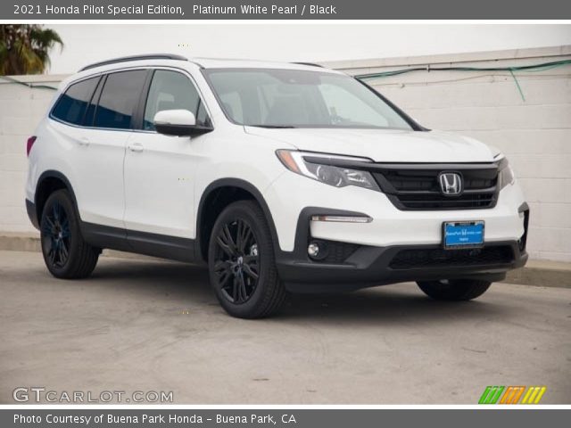 2021 Honda Pilot Special Edition in Platinum White Pearl