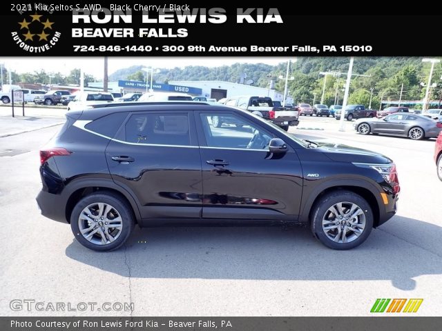 2021 Kia Seltos S AWD in Black Cherry
