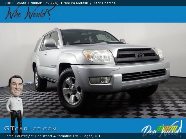 2005 Toyota 4Runner SR5 4x4 in Titanium Metallic