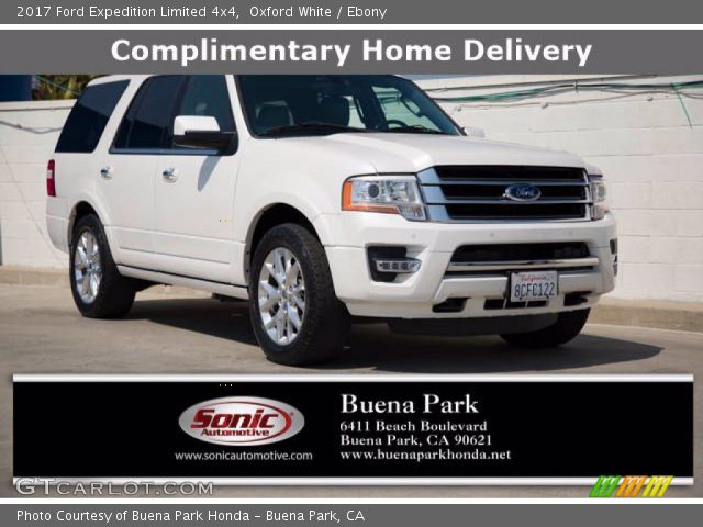 2017 Ford Expedition Limited 4x4 in Oxford White