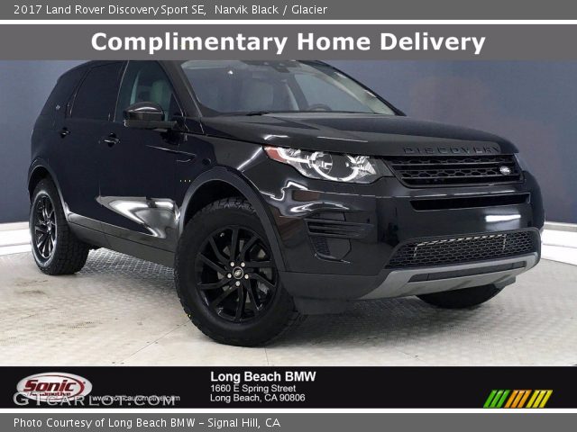 2017 Land Rover Discovery Sport SE in Narvik Black