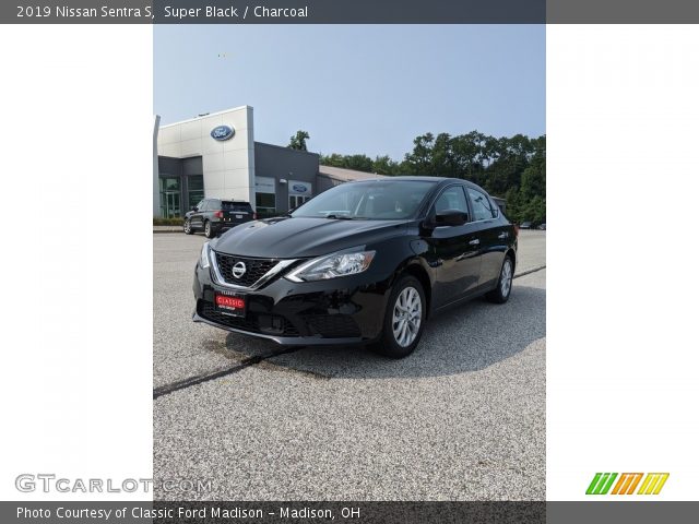 2019 Nissan Sentra S in Super Black
