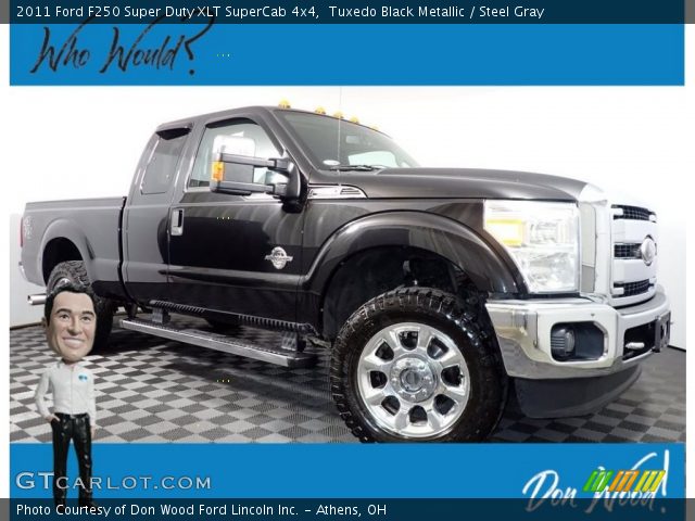 2011 Ford F250 Super Duty XLT SuperCab 4x4 in Tuxedo Black Metallic