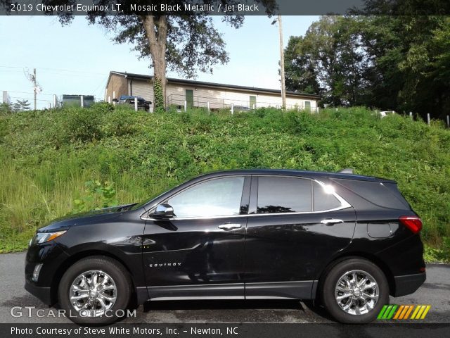 2019 Chevrolet Equinox LT in Mosaic Black Metallic