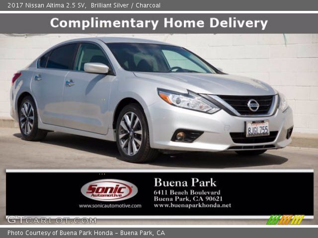 2017 Nissan Altima 2.5 SV in Brilliant Silver