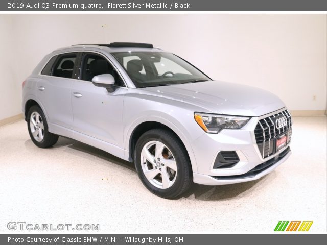 2019 Audi Q3 Premium quattro in Florett Silver Metallic