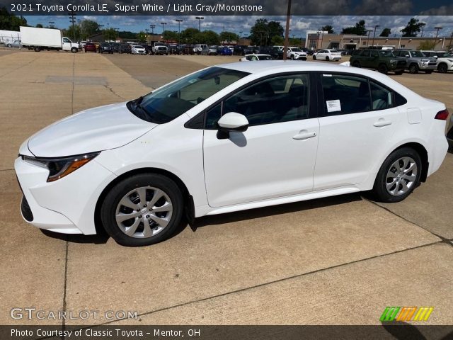 2021 Toyota Corolla LE in Super White