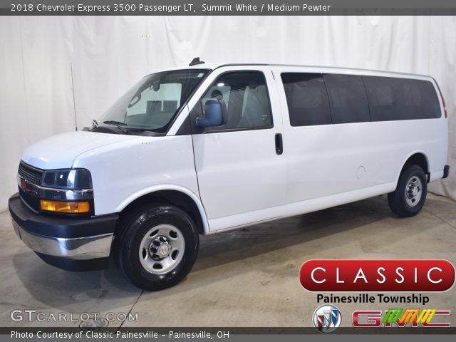 2018 Chevrolet Express 3500 Passenger LT in Summit White