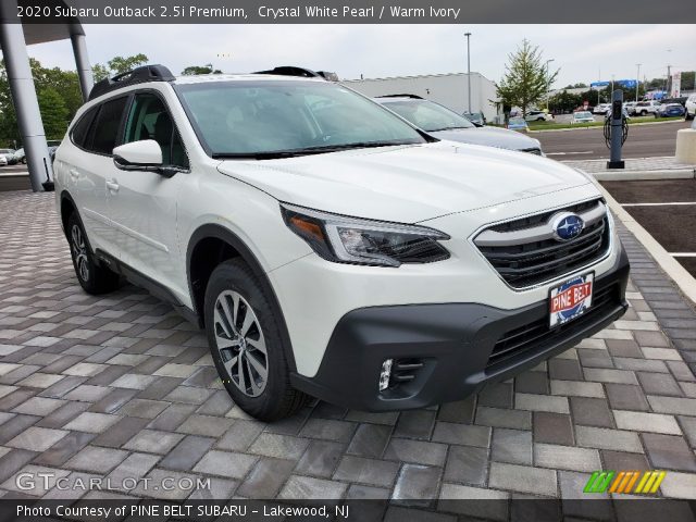 2020 Subaru Outback 2.5i Premium in Crystal White Pearl