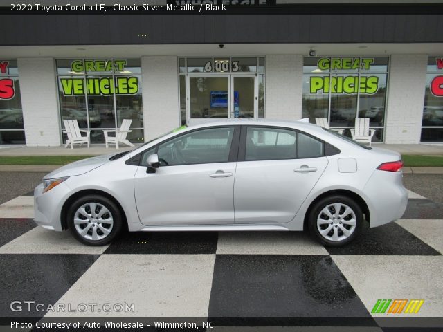 2020 Toyota Corolla LE in Classic Silver Metallic