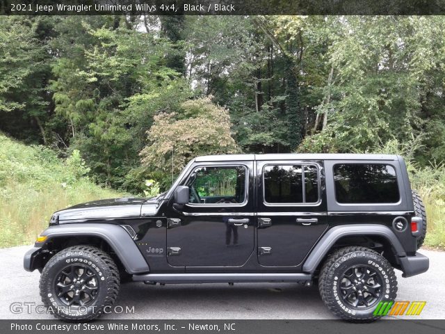 2021 Jeep Wrangler Unlimited Willys 4x4 in Black