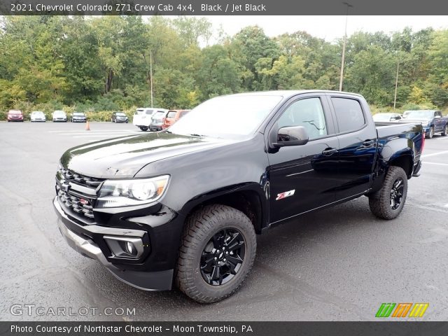 2021 Chevrolet Colorado Z71 Crew Cab 4x4 in Black