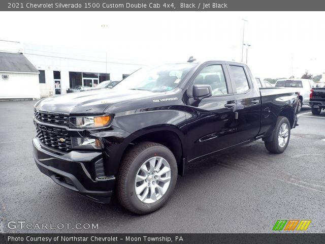 2021 Chevrolet Silverado 1500 Custom Double Cab 4x4 in Black