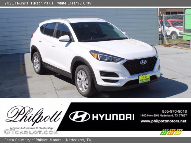 2021 Hyundai Tucson Value in White Cream