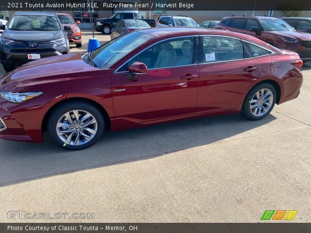 2021 Toyota Avalon Hybrid XLE in Ruby Flare Pearl