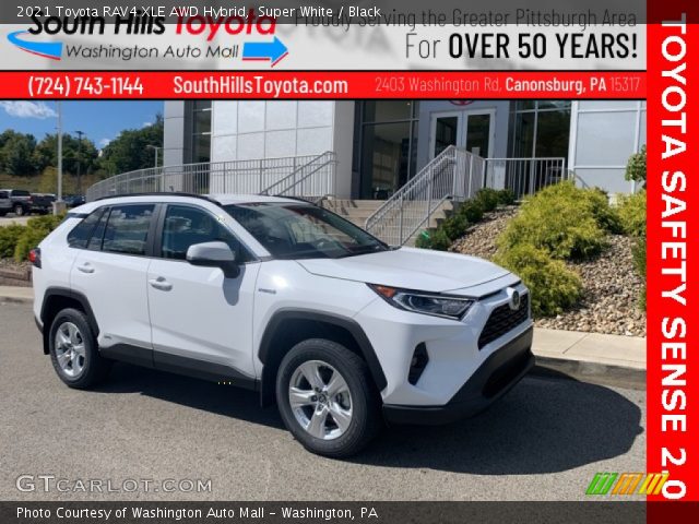 2021 Toyota RAV4 XLE AWD Hybrid in Super White